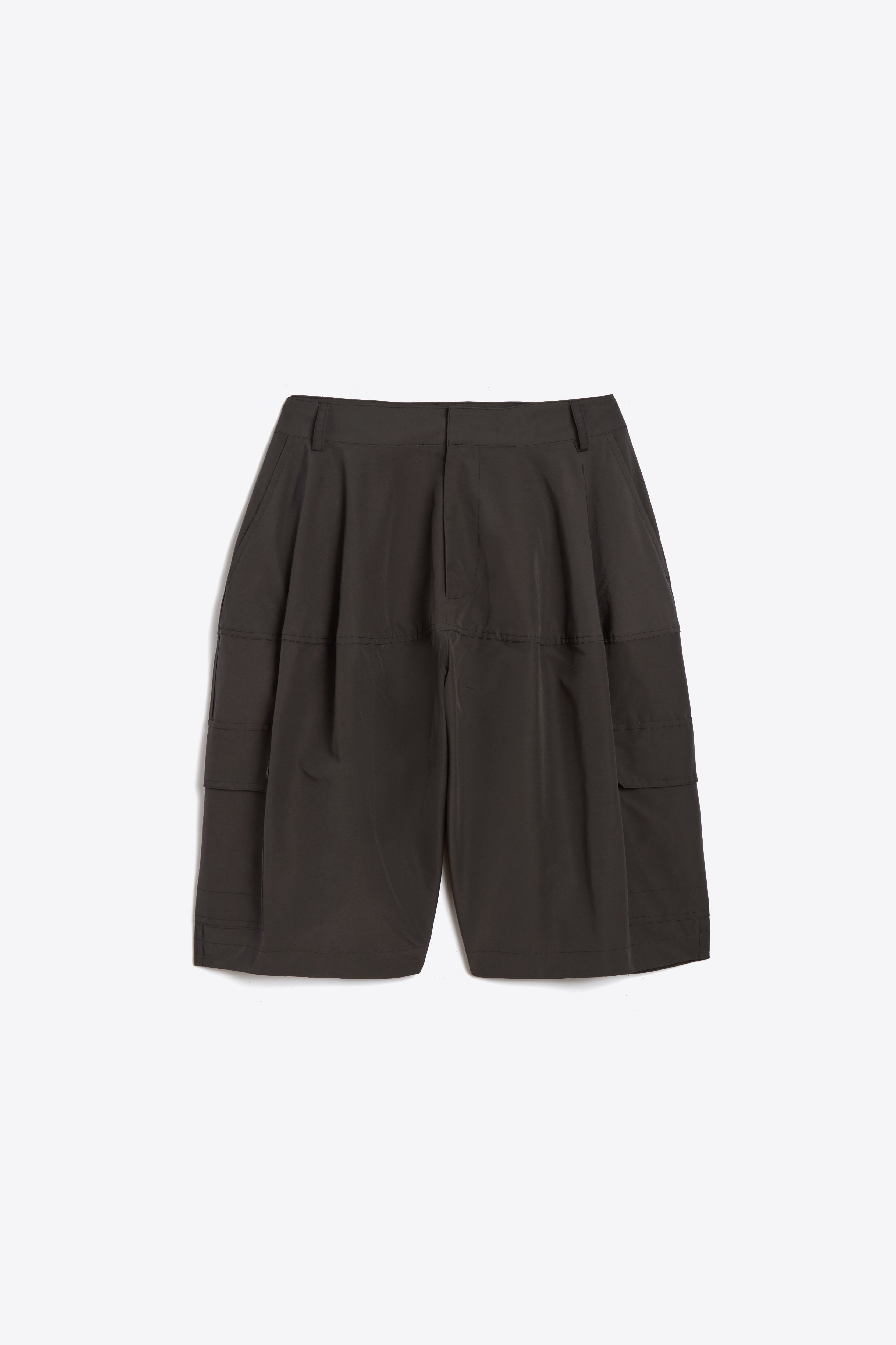 Twirl Cargo Short in Tar